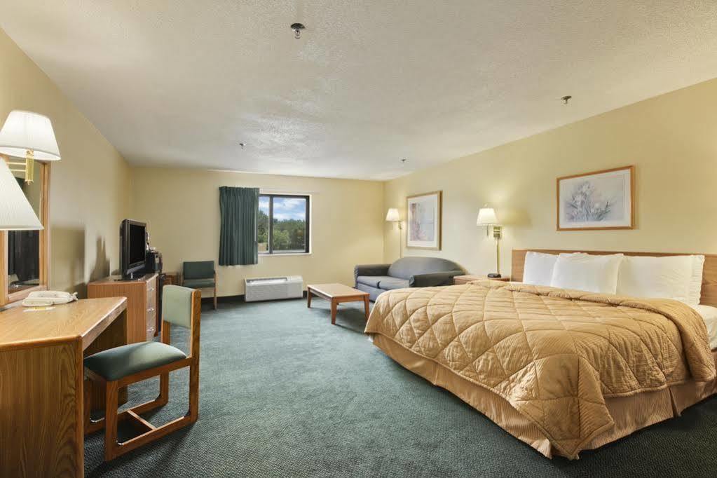 Motel Super 8 By Wyndham Peoria Exterior foto